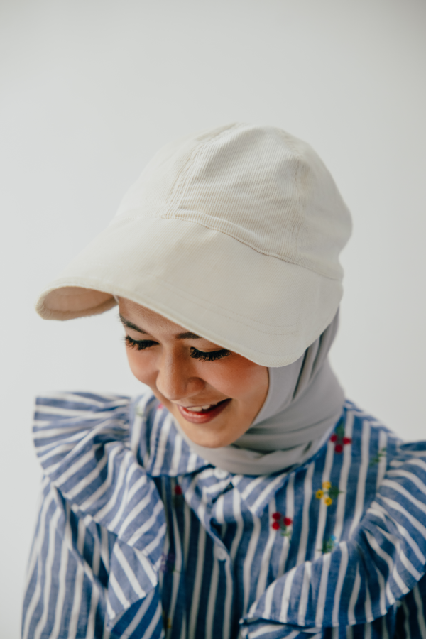 Topi Bucket Standar Corduroy BW